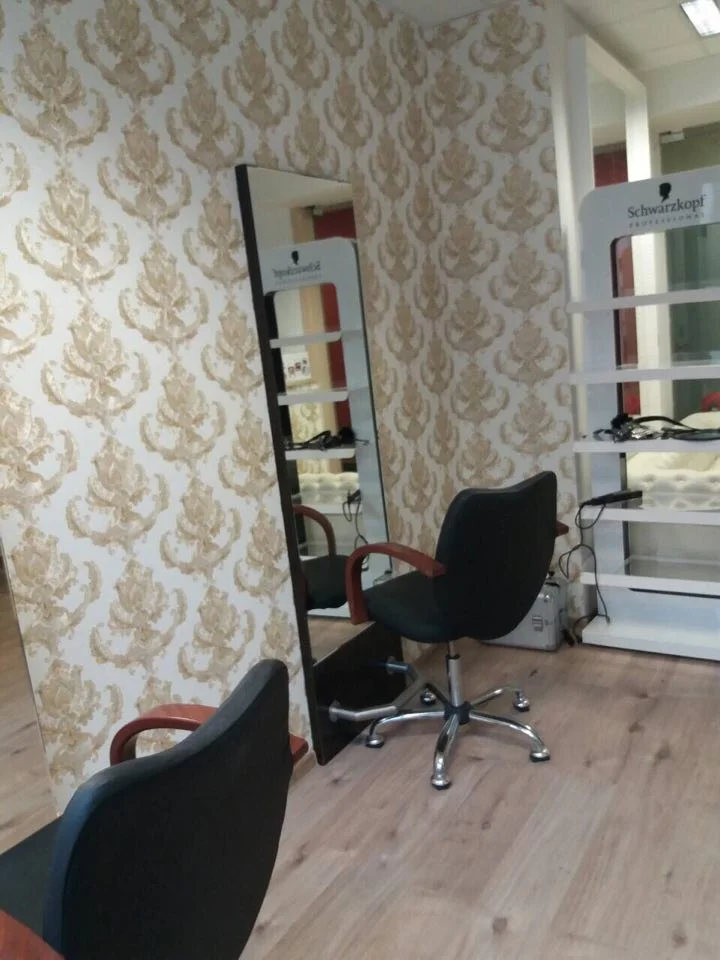 Šetrná a efektivní depilace cukrovou pastou: bikini line i podpaží