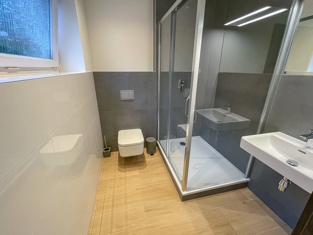 Romantika v Ml. Boleslavi u Českého ráje: snídaně, wellness i pokoje s privátní vířivkou a saunou