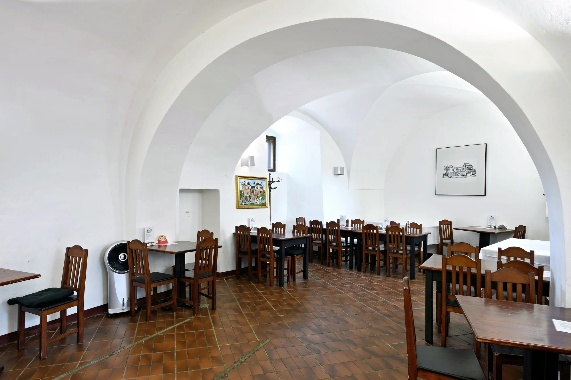 Masová hostina: pečené vepřové koleno nebo žebra s bramborovými dukátky