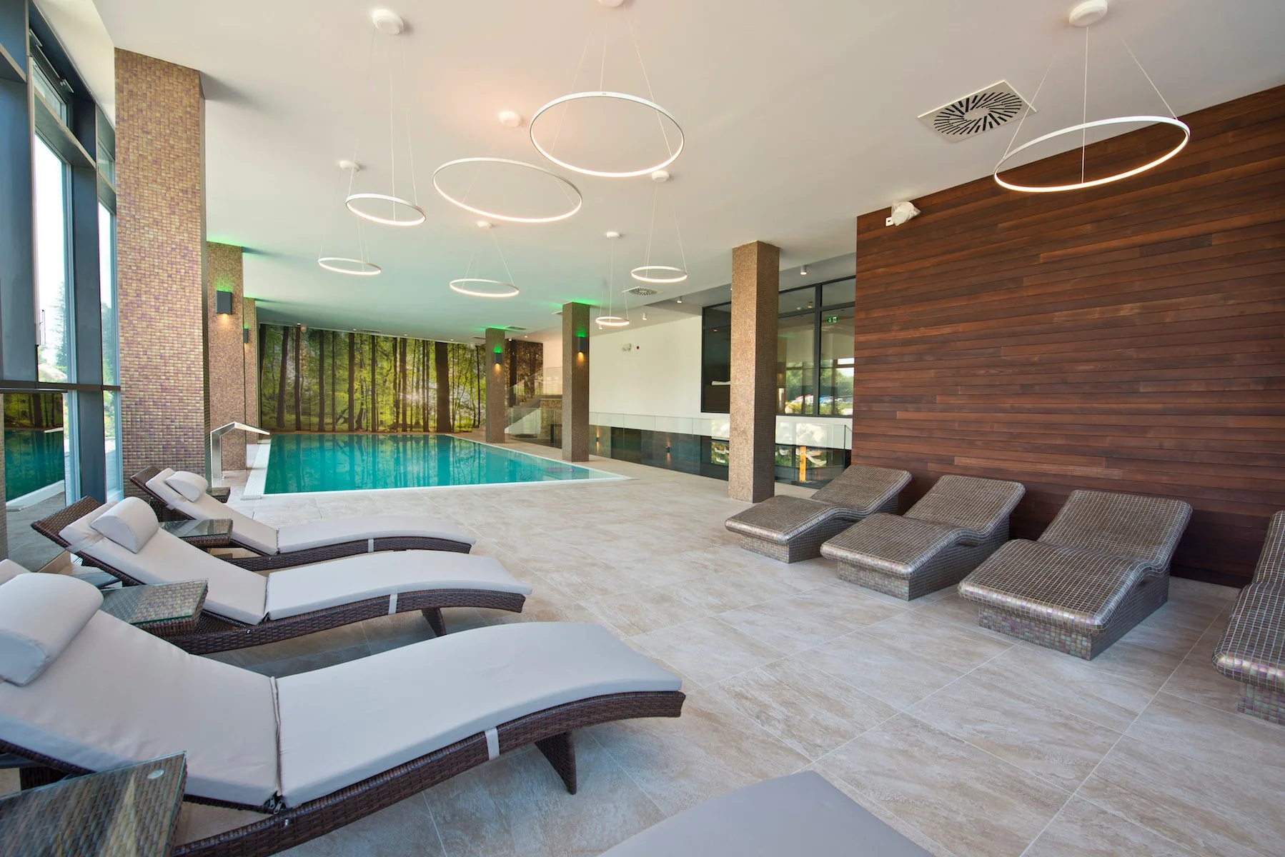 Relax ve Vysokých Tatrách: wellness pobyt ve 4* hotelu se snídaní, pouze pro dospělé