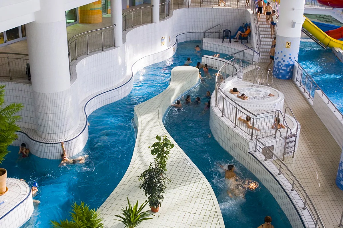 Rodinný pobyt v Zakopaném: polopenze, neomezený wellness i vstupy do aquaparku