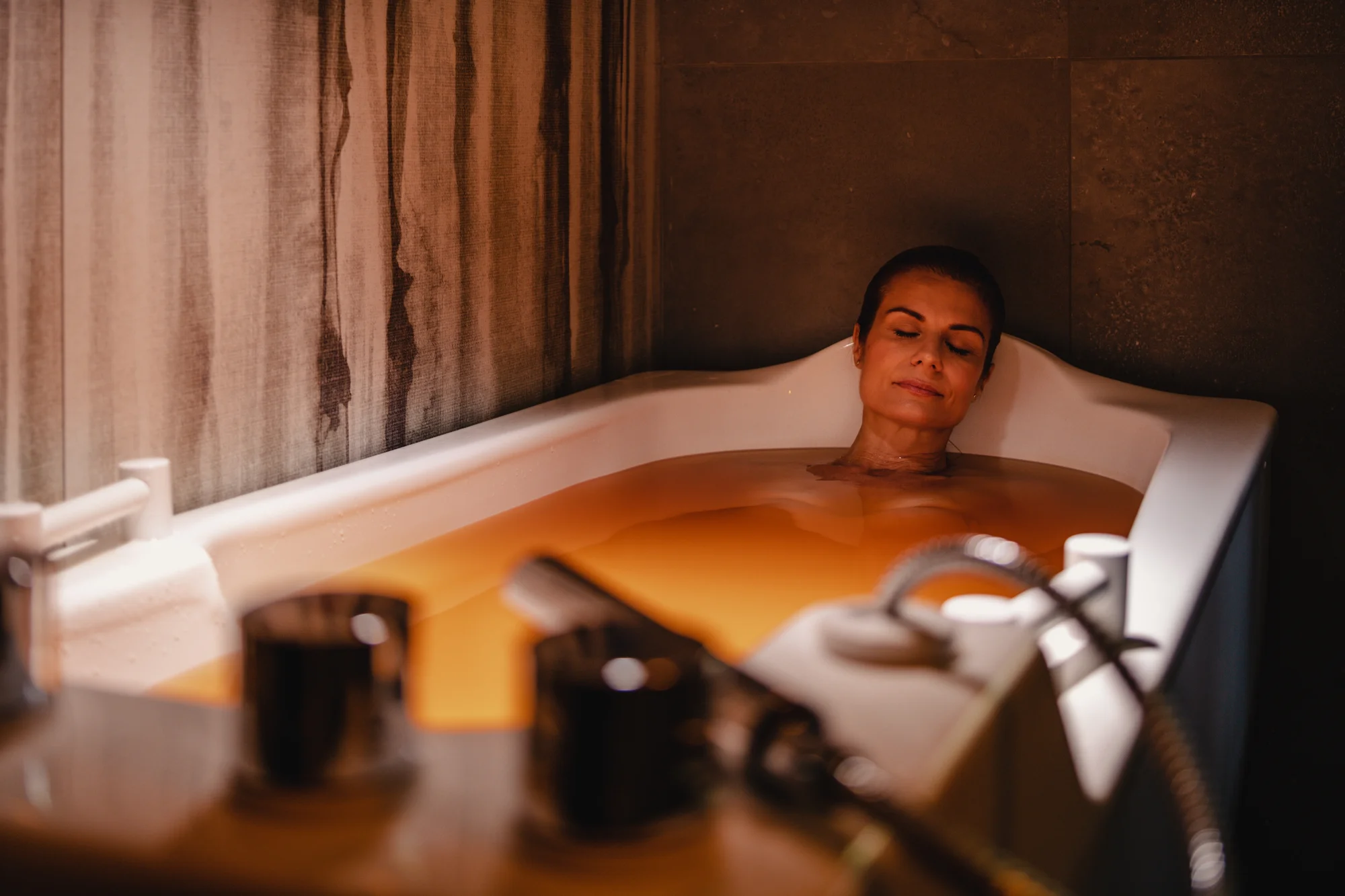 Luxusní 5* hotel v Mariánkách: snídaně či polopenze, neomezeně sauny a bazény i koupel