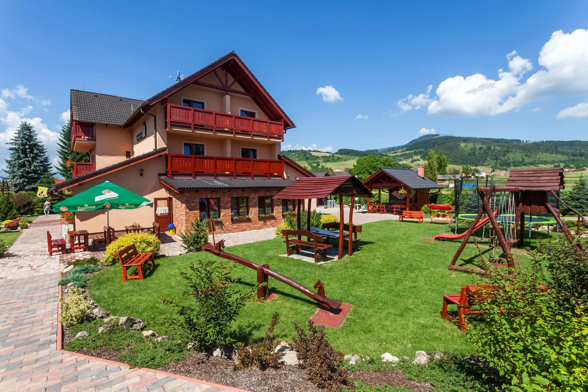 Pobyt v oblíbeném penzionu Motýľ*** u Bešeňové s polopenzí, wellness a množstvím aktivit