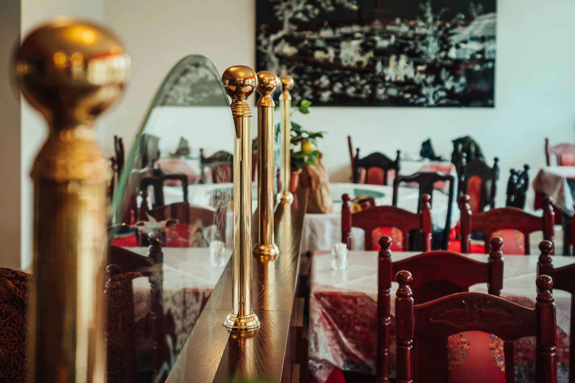 Degustační menu v čínské restauraci pro 2–6 osob: polévka, salát, několik hlavních chodů i dezerty