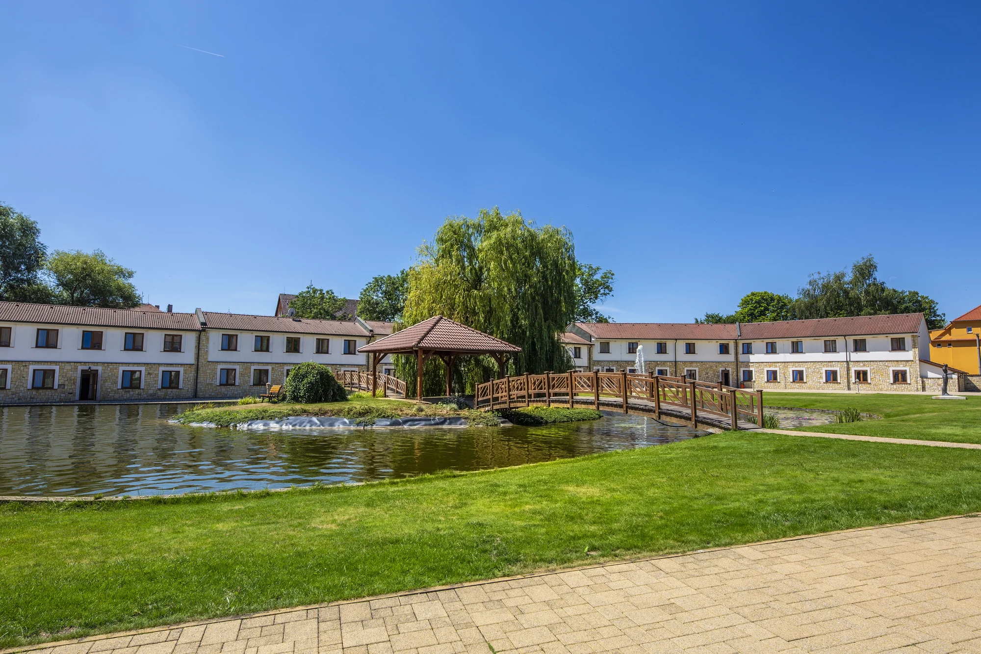 Pobyt blízko Křivoklátska pro dva: all inclusive vč. nápojů a neomezený wellness