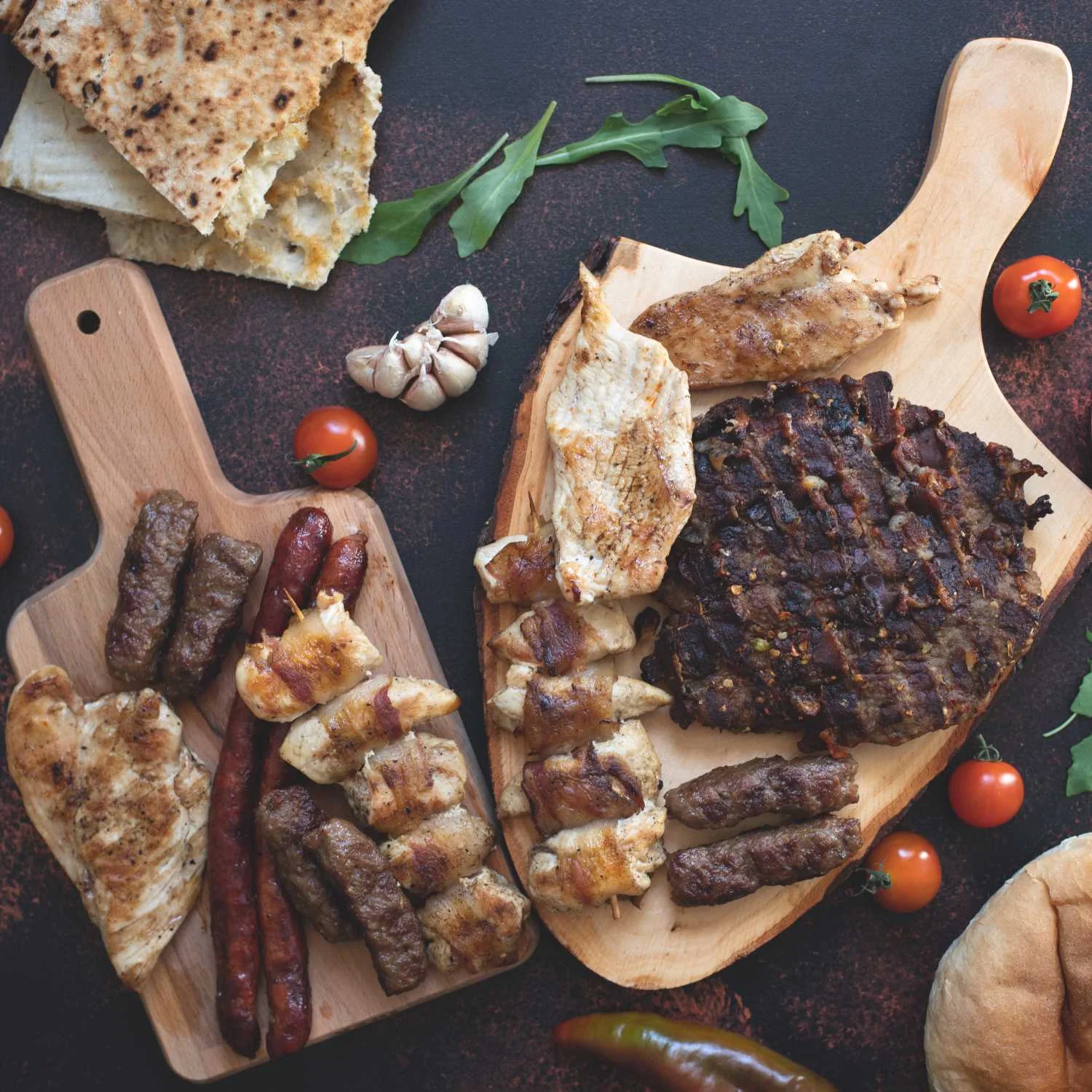 Voucher na 500 či 1 000 Kč na jídlo i nápoje v balkánské restauraci Balkaňeros