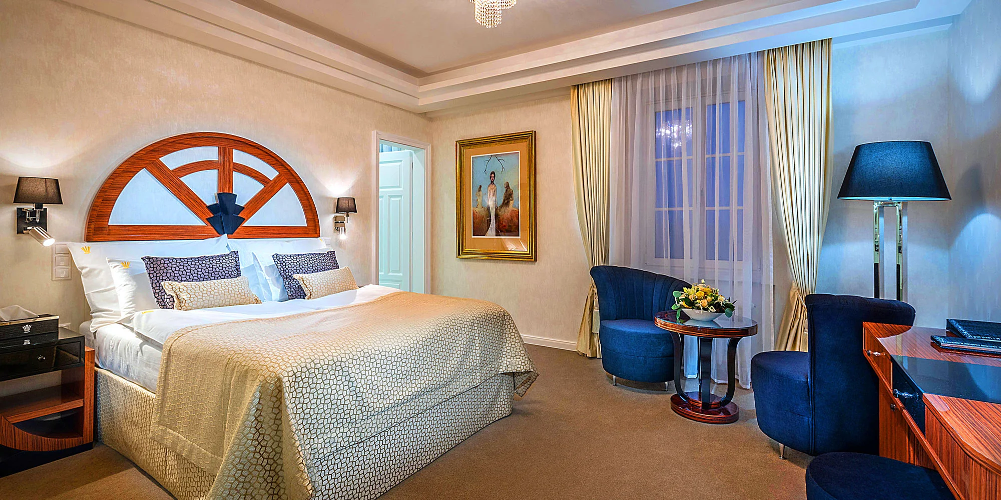 Relax v 5* přepychovém Royal Palace vč. zlaté koupele i polopenze