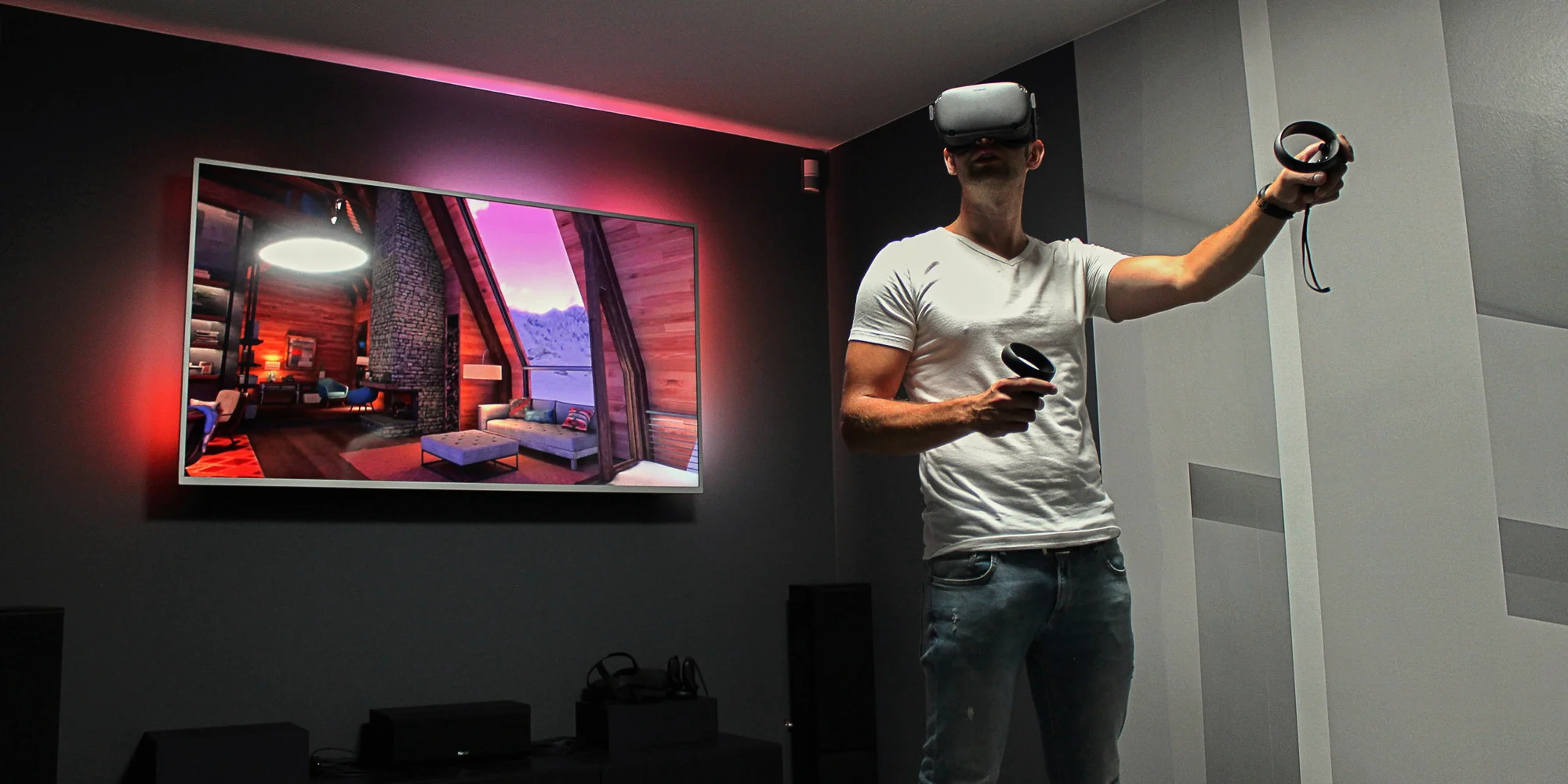 Závodní dráha i vesmír: 60 minut až 5 hodin ve studiu virtuální reality