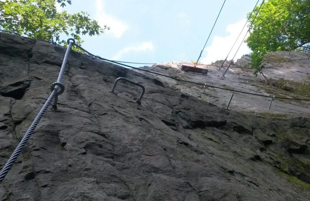 Via Ferrata: lezení po Slánské hoře u Slaného až pro 3 osoby