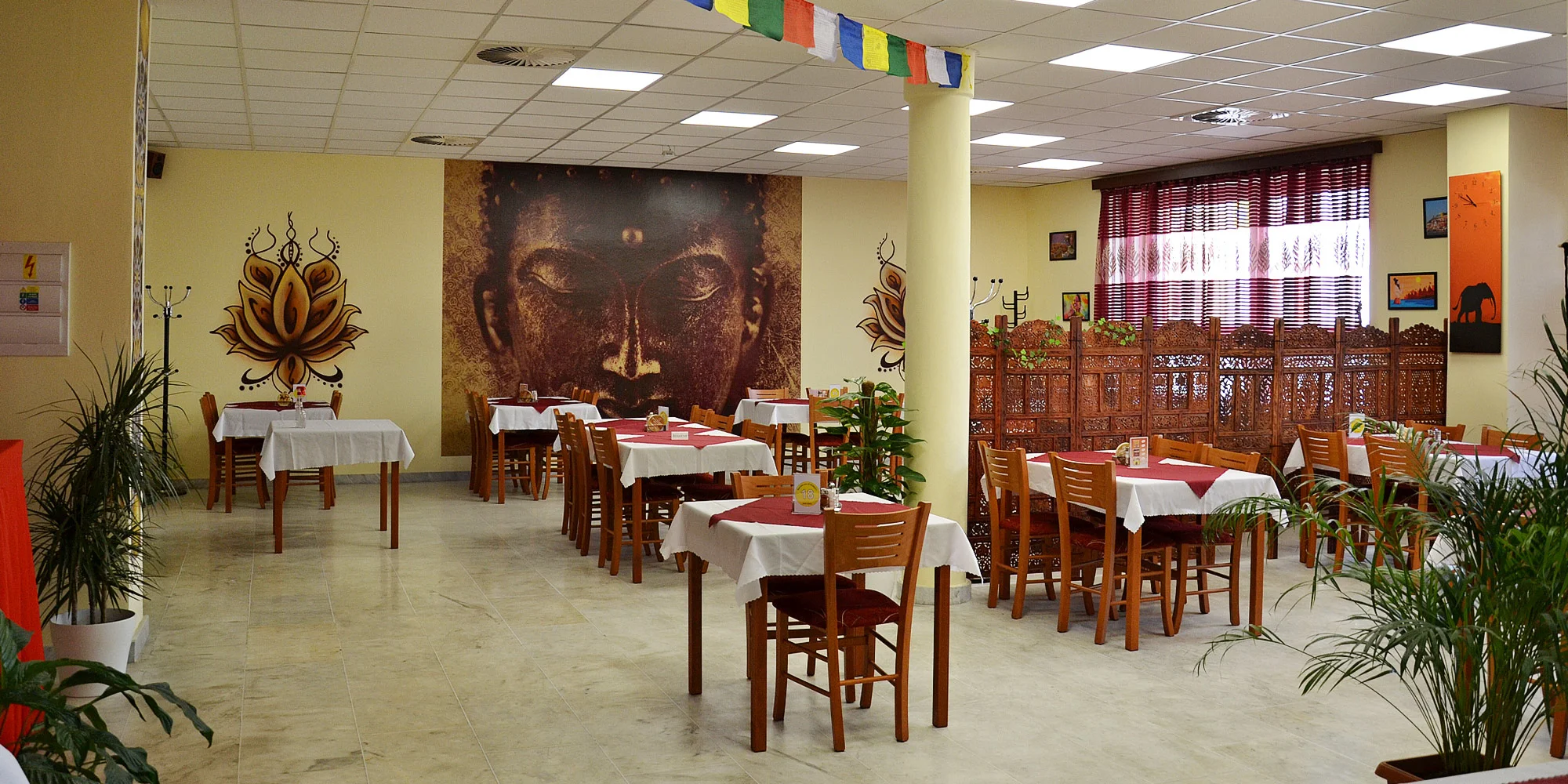 Otevřené vouchery v hodnotě 500-1000 Kč do indicko-nepálské restaurace Everest
