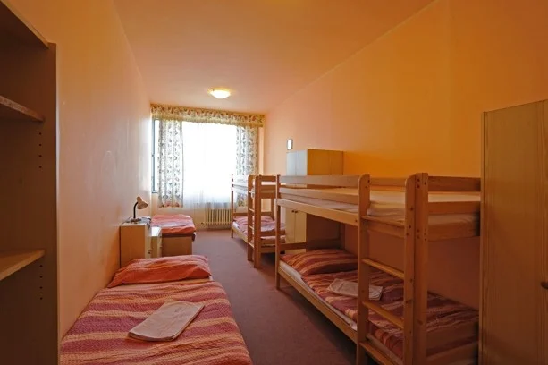 Aktivní rodinná dovolená u Adršpachu se snídaní nebo polopenzí