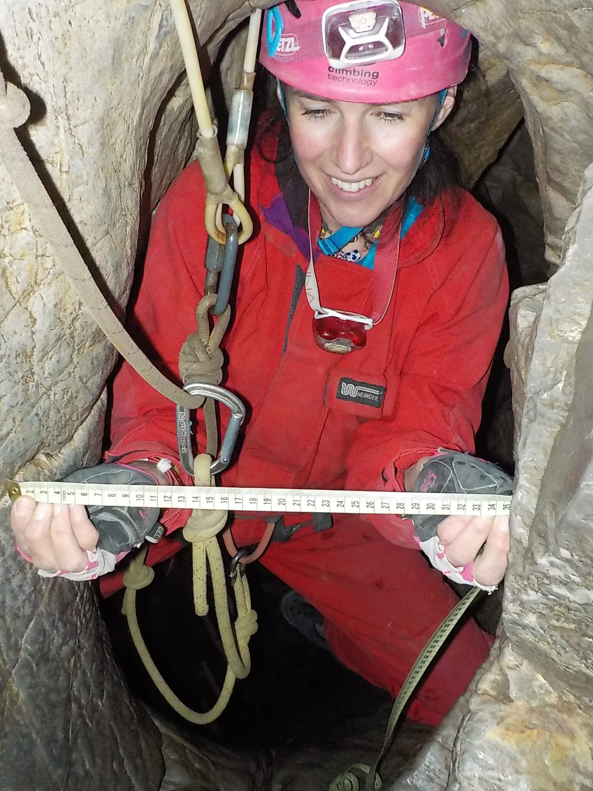 Nejdobrodružnější jeskynní trasa Moravského krasu: 40 m hluboká ferrata v jeskyni