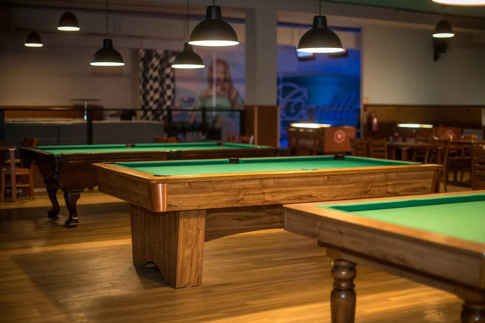 1–3 hodiny bowlingu až pro 6 hráčů nebo bowling a drinky pro 4 hráče