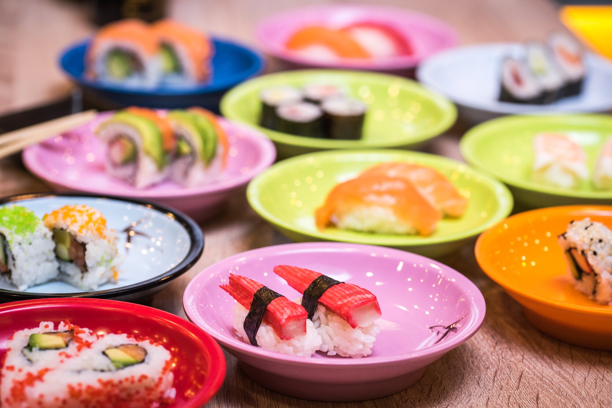 2 hodiny running sushi: neomezená konzumace