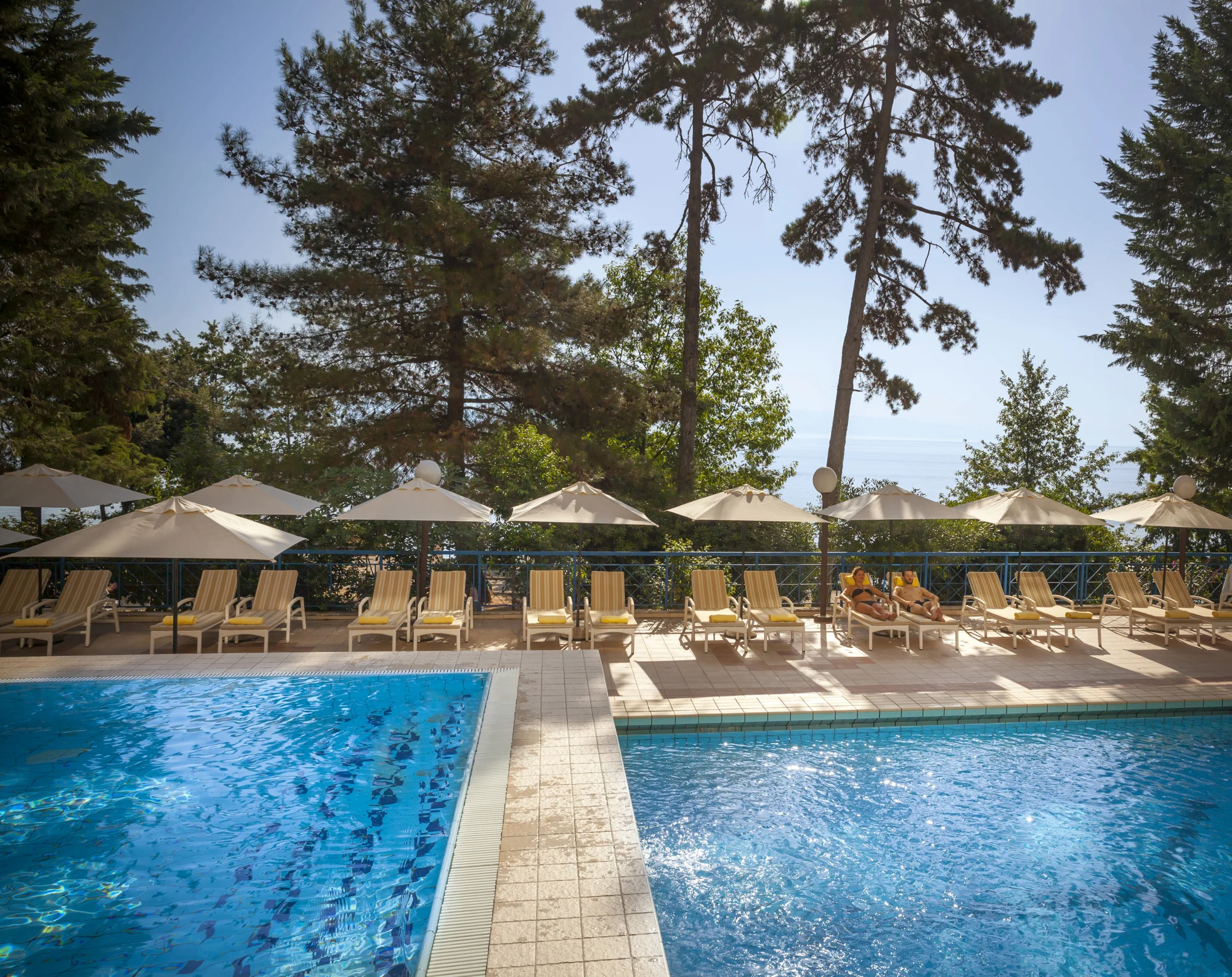 4* pobyt s polopenzí na vyhlášené Opatijské riviéře: hotel s bazény, saunami a soukromou pláží, 3 děti zdarma