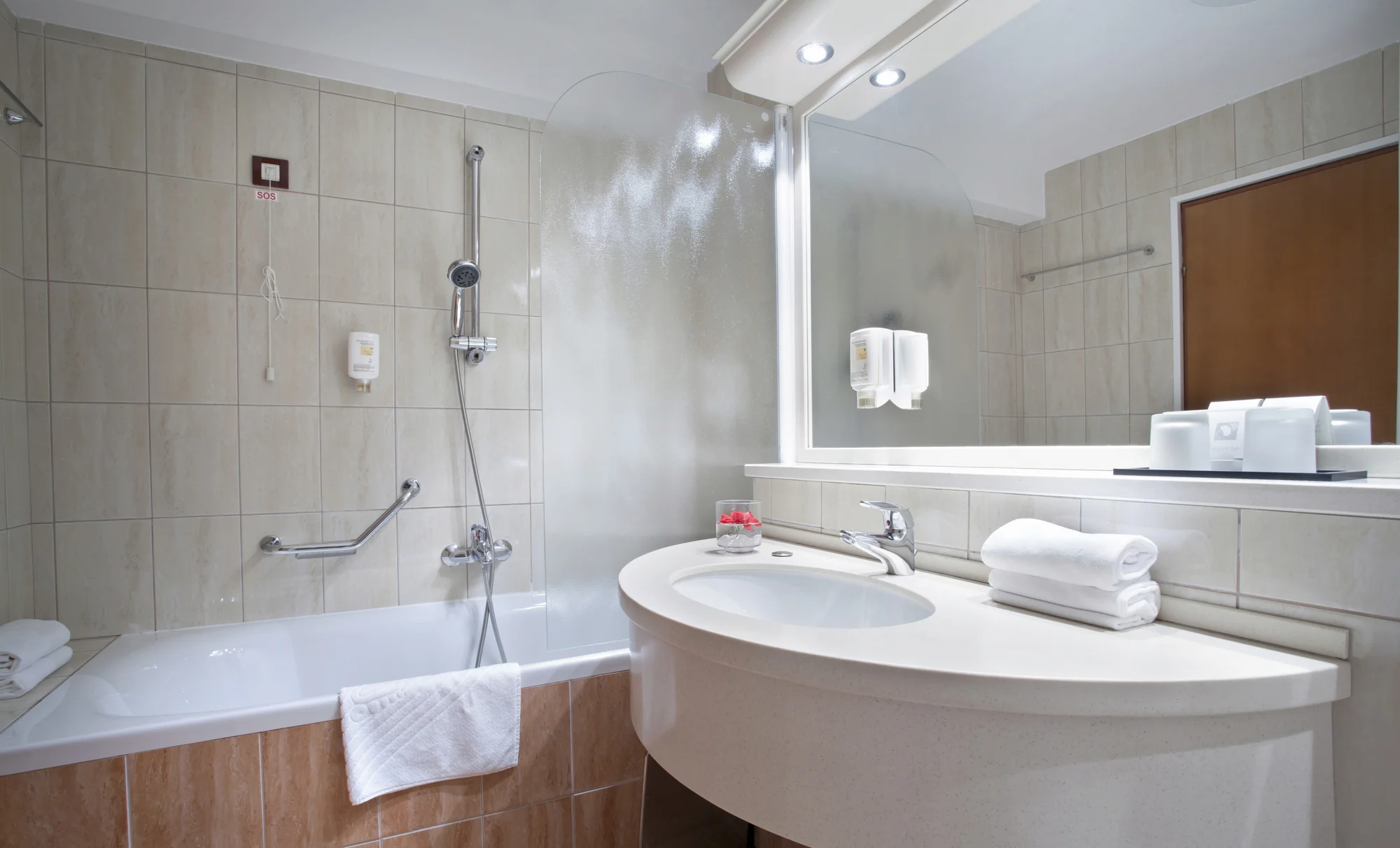 4* pobyt s polopenzí na vyhlášené Opatijské riviéře: hotel s bazény, saunami a soukromou pláží, 3 děti zdarma