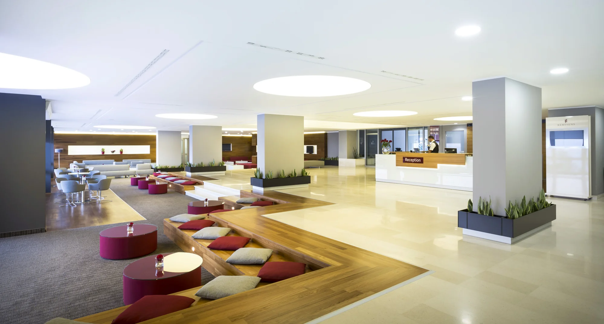 4* pobyt s polopenzí na vyhlášené Opatijské riviéře: hotel s bazény, saunami a soukromou pláží, 3 děti zdarma