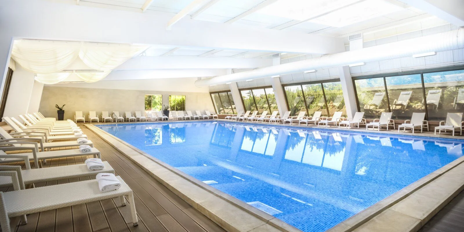 Hotel na Istrii u pláže: strava a točené nápoje u večeře, neomezený wellness, 2 děti do 13,9 let zdarma