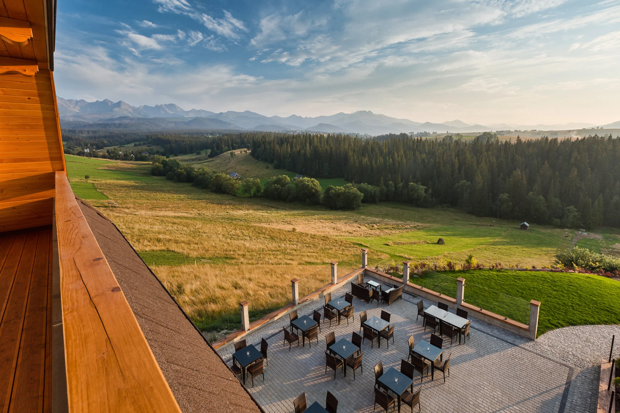 Prvotřídní relax ve 4* hotelu u Zakopaného: neomezený wellness a snídaně či polopenze