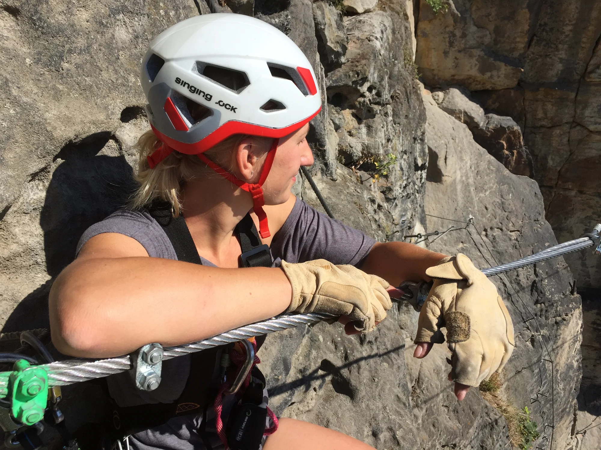 Via ferrata Pastýřská stěna: kurz základního lezení se zapůjčením vybavení