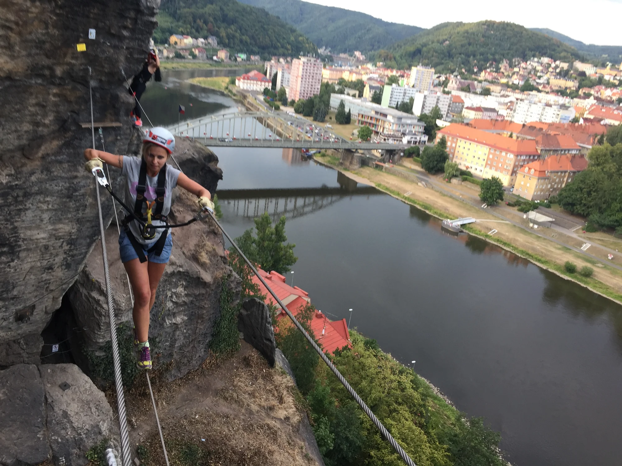 Via ferrata Pastýřská stěna: kurz základního lezení se zapůjčením vybavení