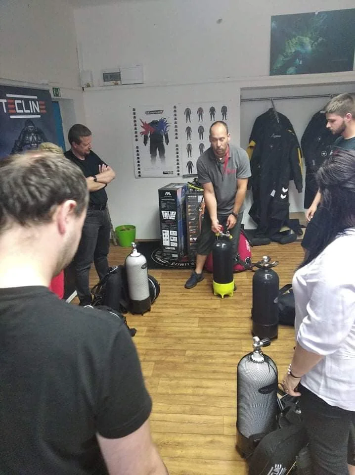 Poznávací ponor pro začátečníky na lomu u Svobodných Heřmanic