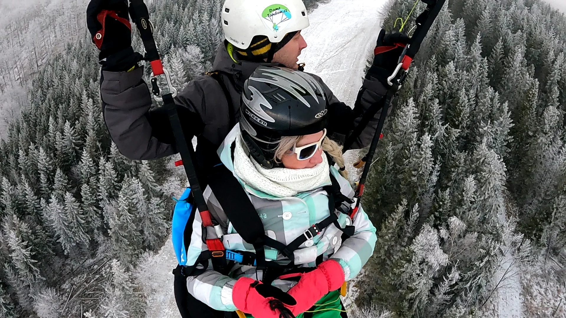 Tandemový paragliding: adrenalinový termický let v Beskydech pro 1 osobu