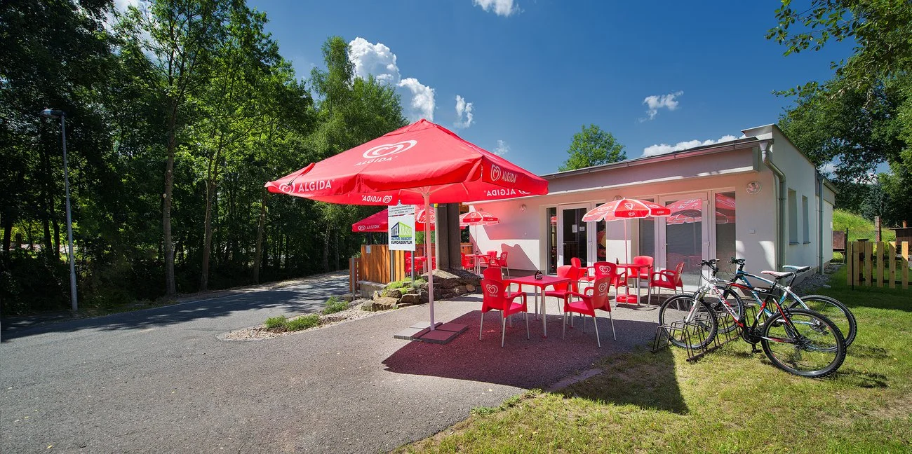 Železné hory: 4* hotel s neomezeným wellness, bazénem a polopenzí, jen 6 km od Seče