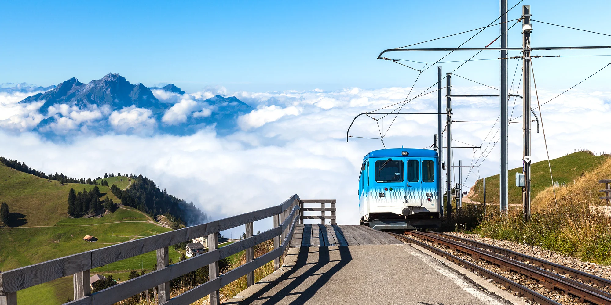 Výlet do Švýcarska: zubačkou na horu Rigi a lodí do Luzernu, vč. dopravy autobusem