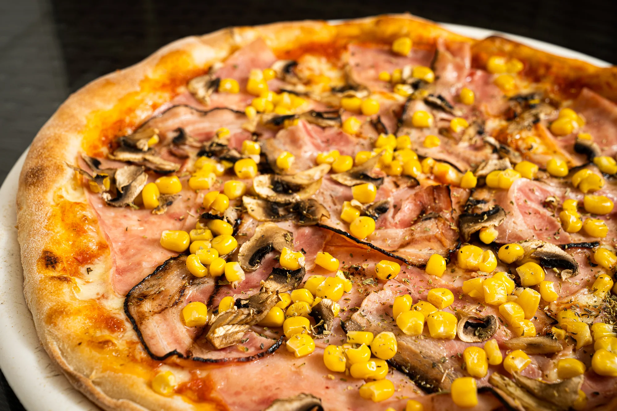 Dvě pizzy (ø 32 cm) dle výběru z mnoha druhů k odnosu s sebou