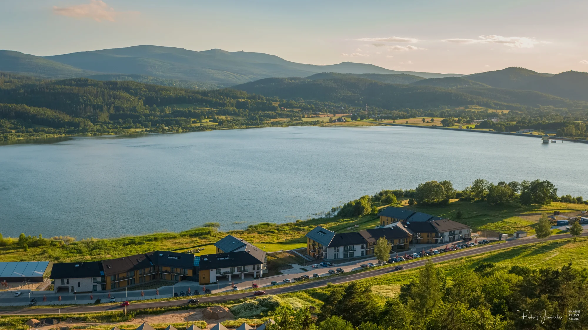 Pobyt v luxusním resortu v polských Krkonoších: jídlo a wellness i venkovní vyhřívaný bazén