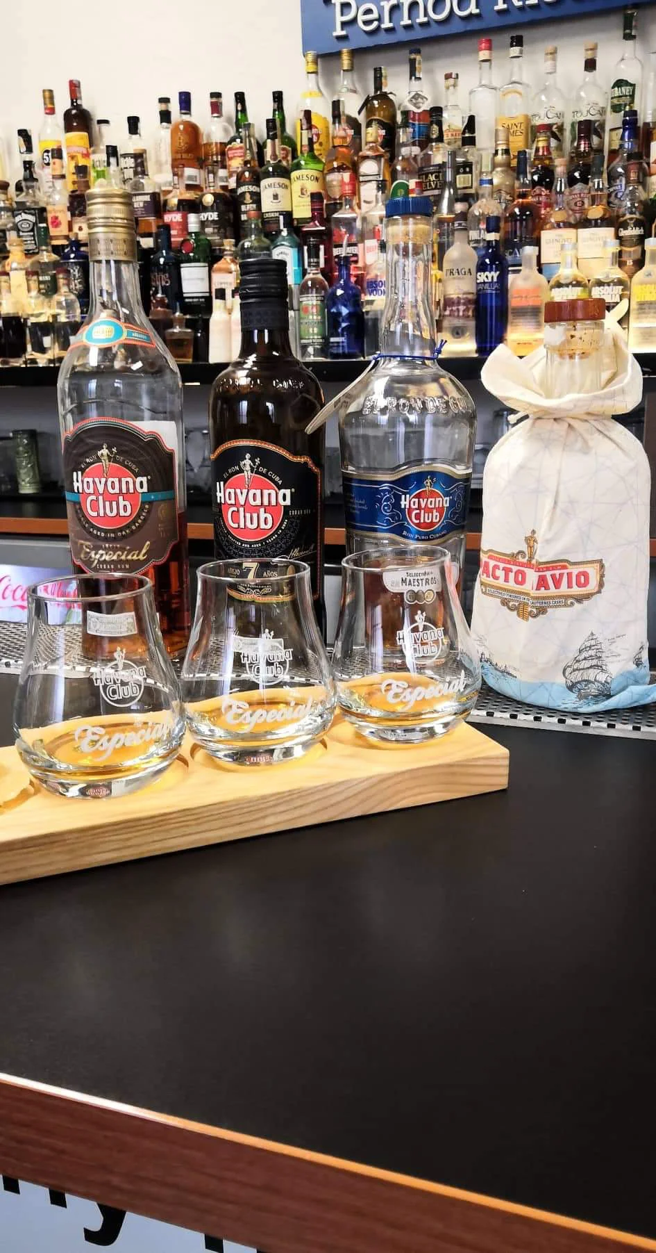Namíchejte si osobní blend rumů: 2hodinový kurz s degustací a lahvičkou vlastního rumu