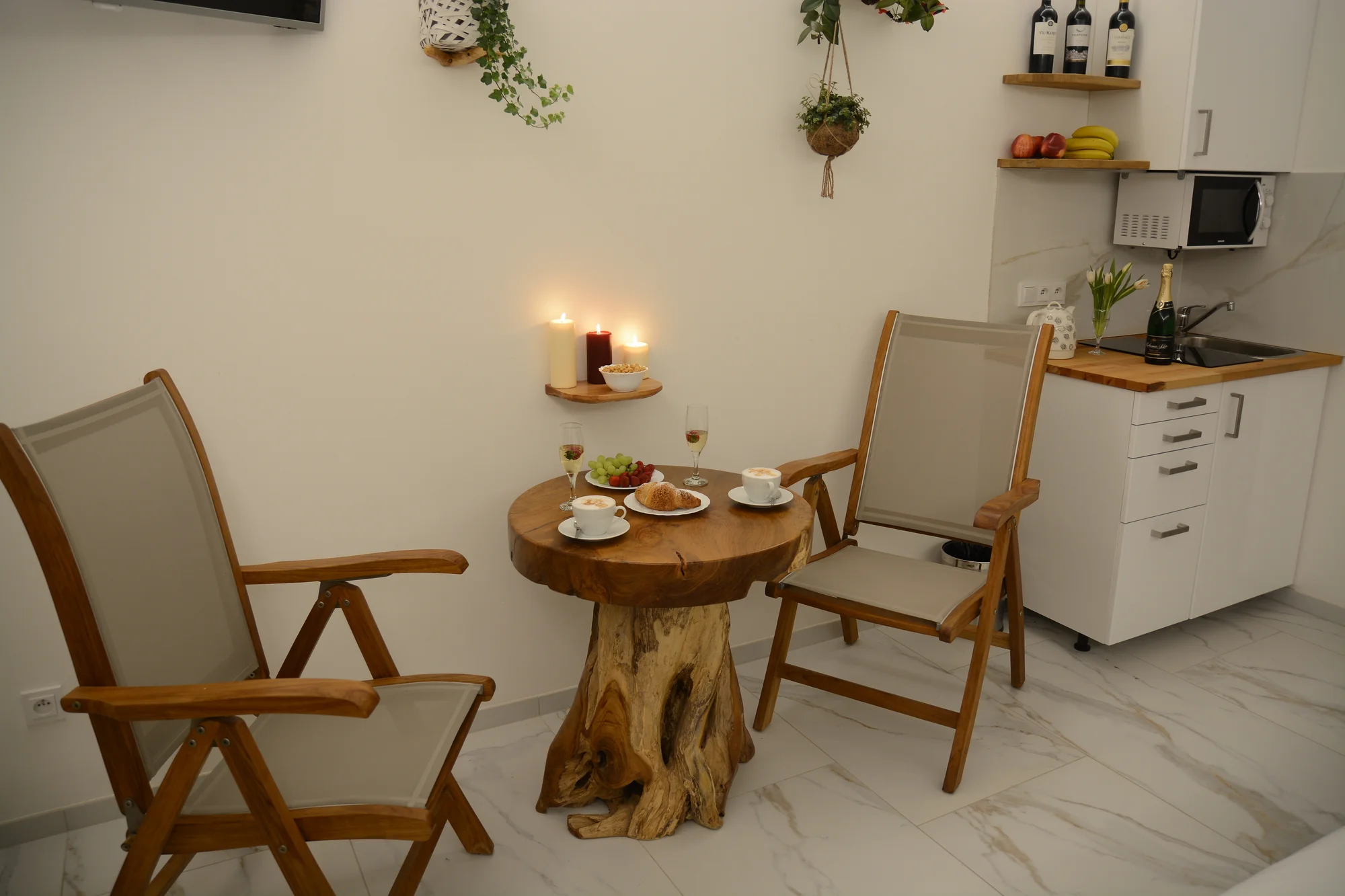 Privátní wellness na hodinu i celou noc: finská sauna, vířivá vana, ochlazovací vědro i s Bohemia Sektem
