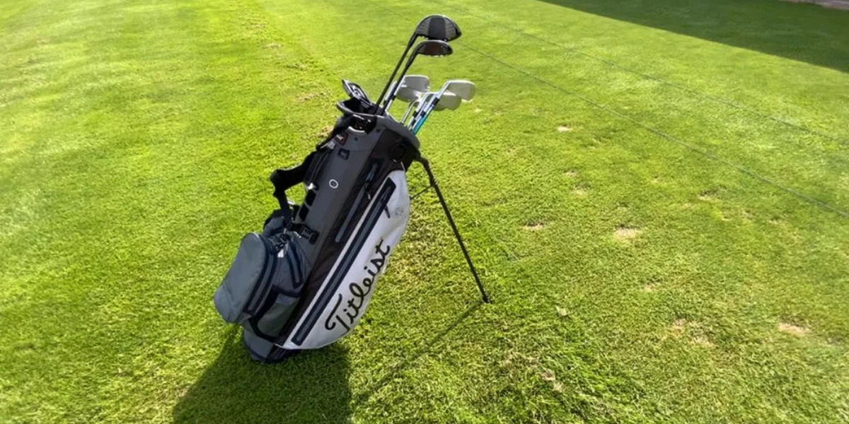 90minutový golfový kurz s profesionálním trenérem Davidem Stárkem pro 1 až 3 osoby
