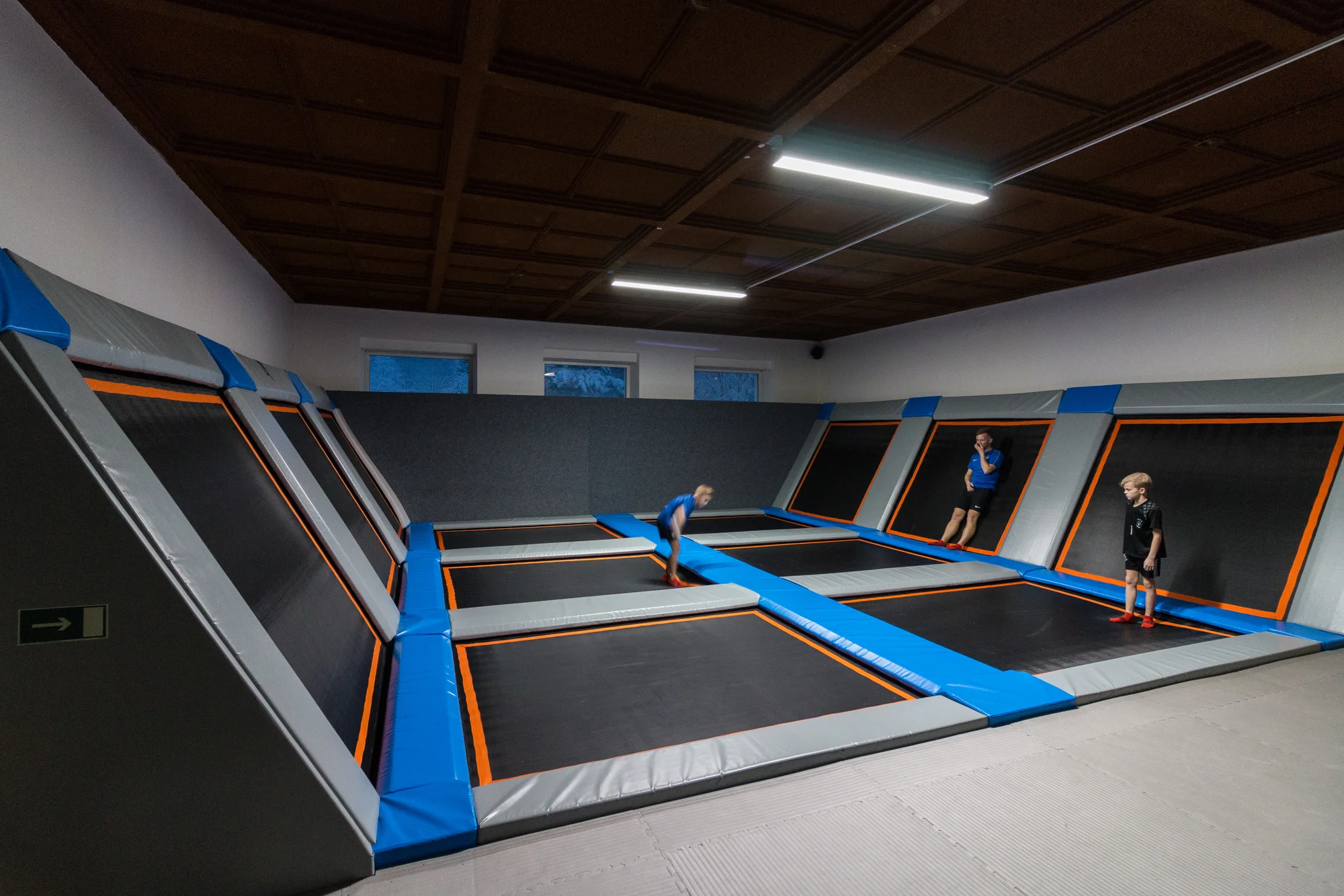 Pojďte si zaskákat: 75min. vstup nebo narozeninová oslava v liberecké Urban Jump Aréně