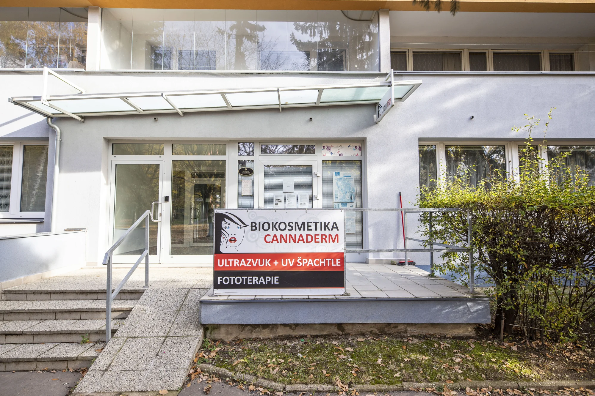 Hodina plná krásy a odpočinku: kompletní přístrojové kosmetické ošetření pleti
