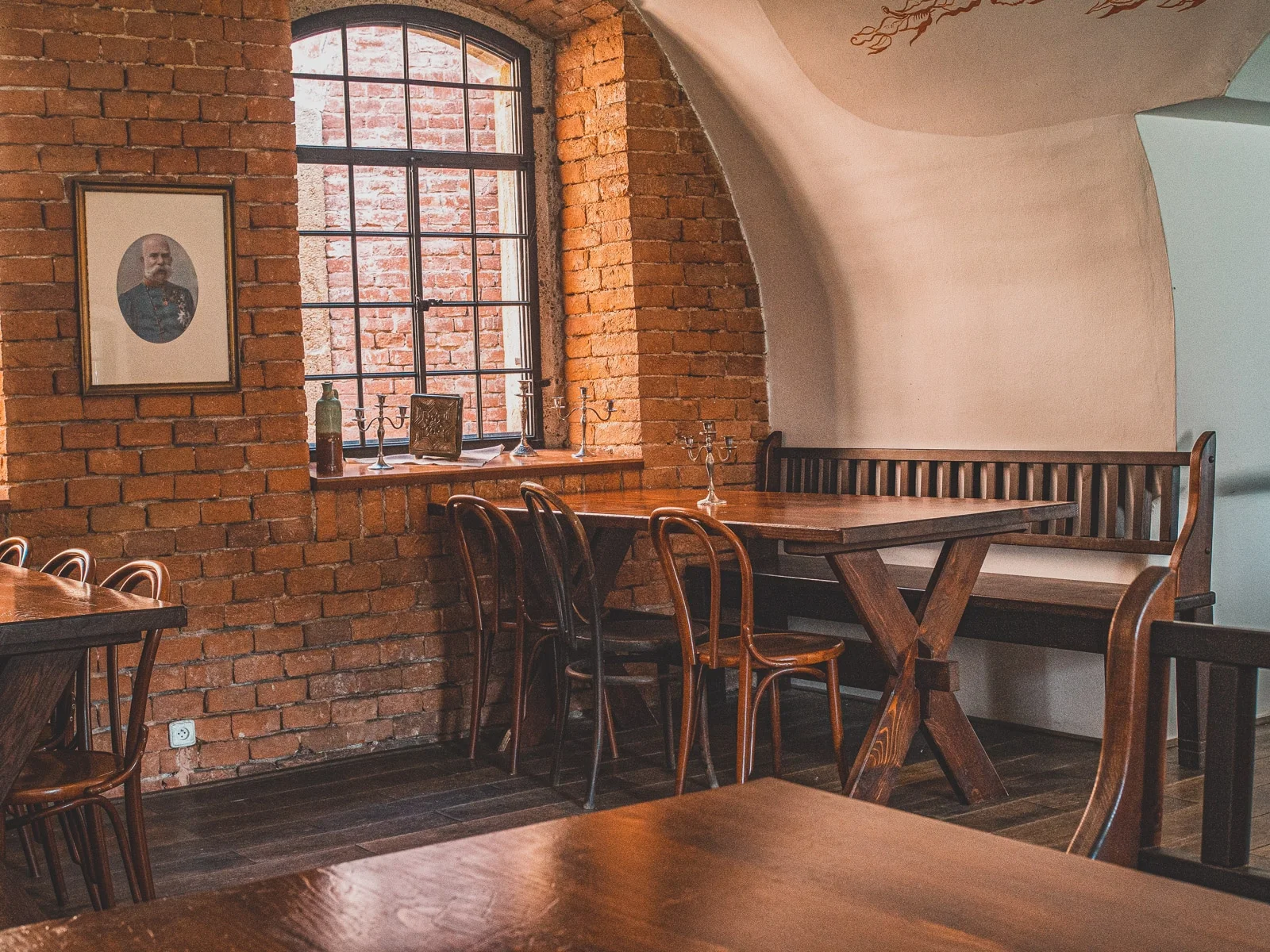 Workshop historického tisku: prohlídka, pečetění i košík plný dobrot