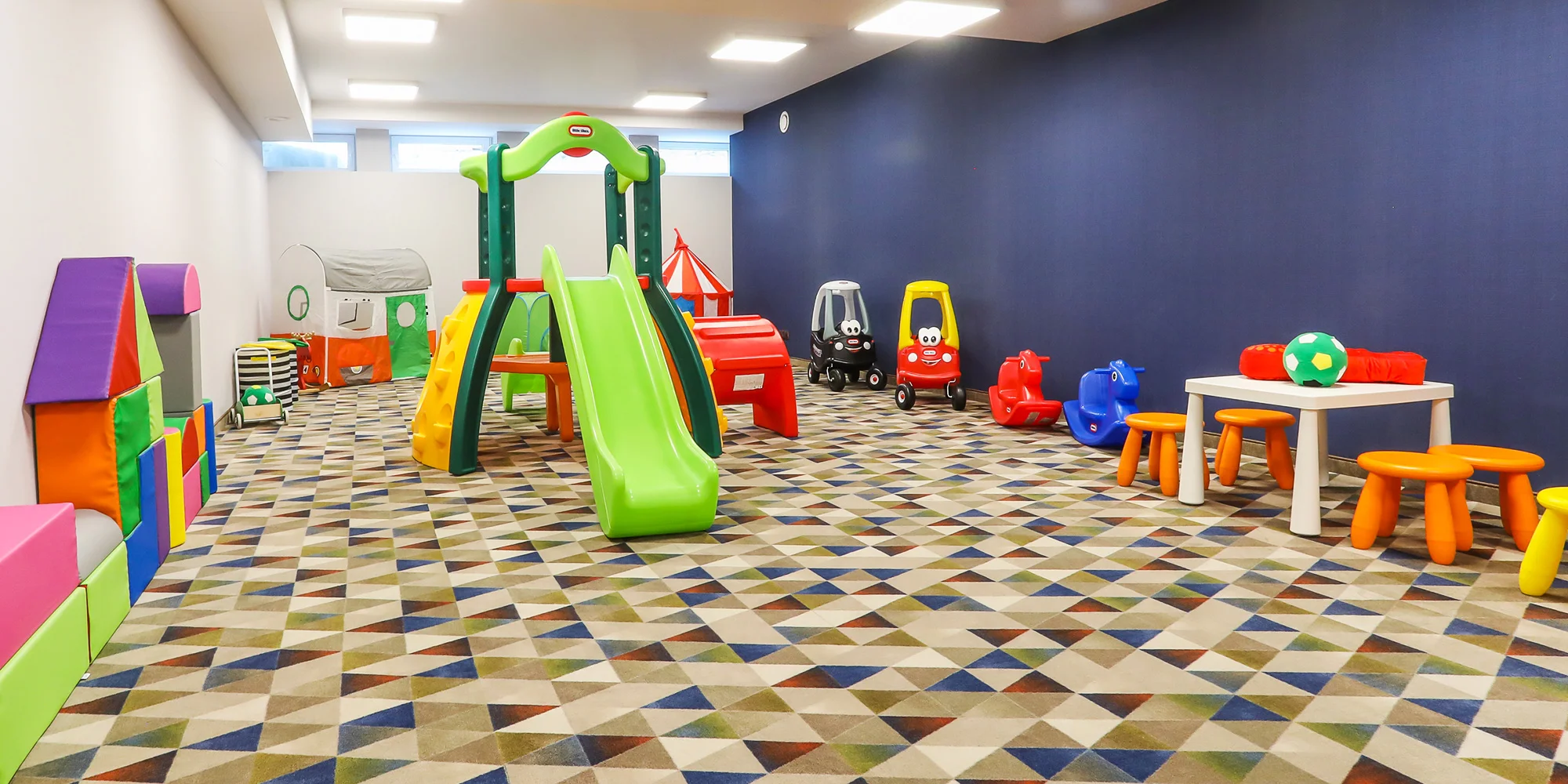 Moderní hotel s výhledem na Slezské Beskydy: jídlo a neomezený vstup do wellness, akce 2 děti zdarma