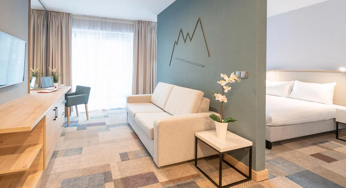 Moderní hotel s výhledem na Slezské Beskydy: jídlo a neomezený vstup do wellness, akce 2 děti zdarma