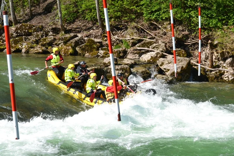 Adrenalin na řece: rafting, kajaky a kanoe v Rakousku s veškerým vybavením a možností dopravy i ubytováním