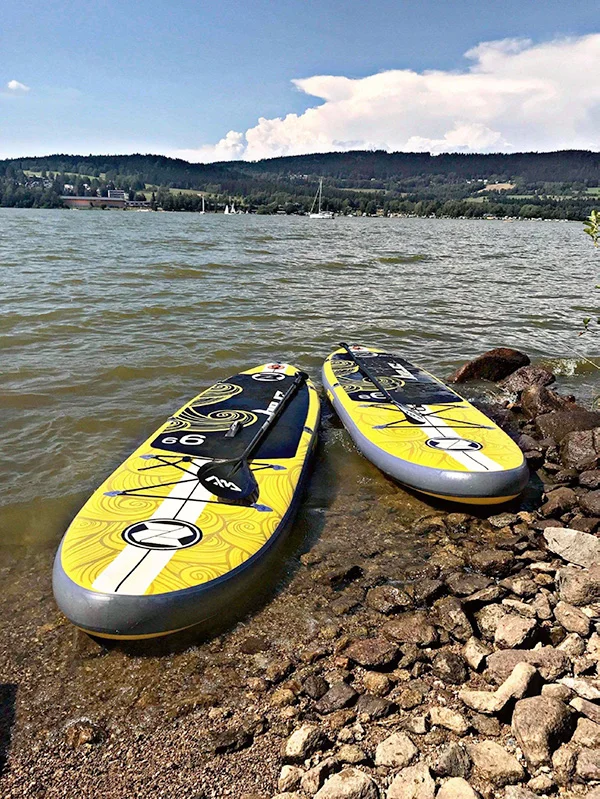 Vodní hrátky kdekoli chcete: půjčení paddleboardu včetně vybavení