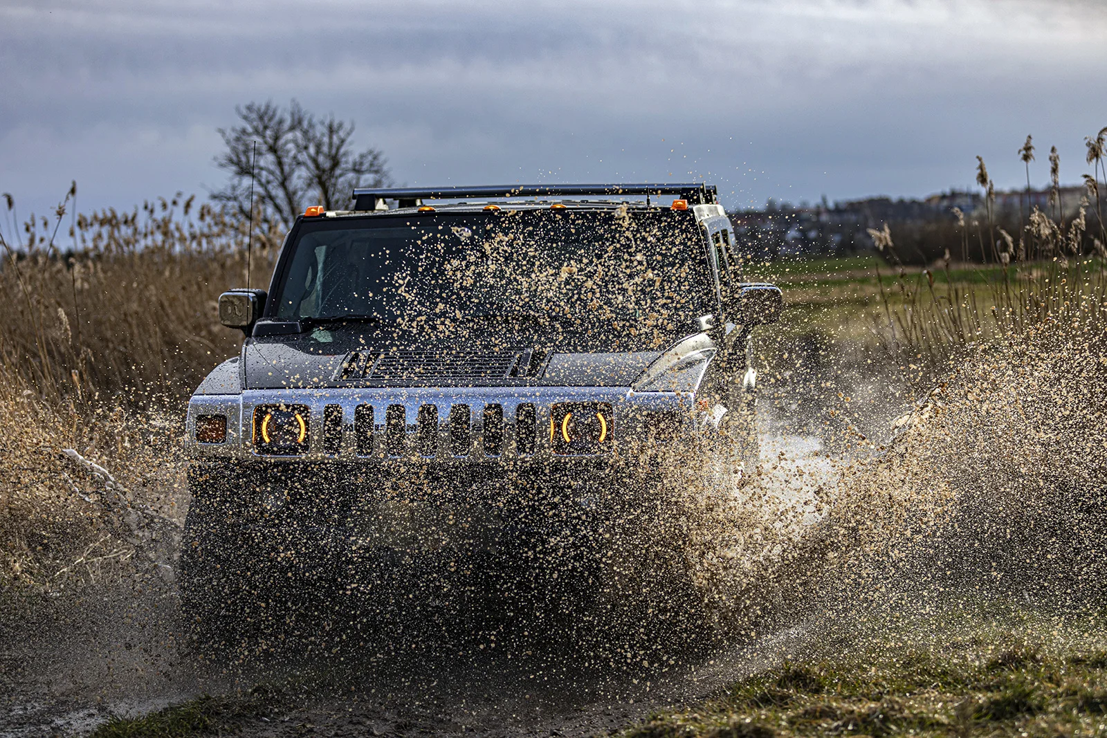 15 až 60 minut adrenalinu: jízda s instruktorem v Hummer H2