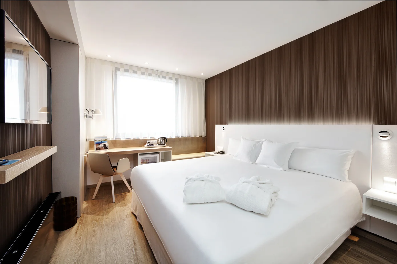 4* luxus v Praze pro pár i rodinu: snídaně či polopenze a moderní pokoje, do konce srpna možnost parkování zdarma