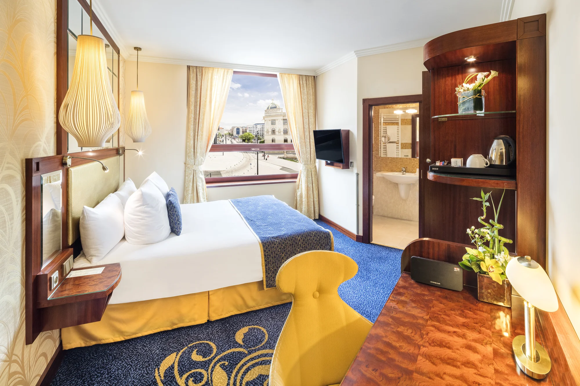 Čarokrásný pobyt se snídaní přímo na Václavském náměstí: 5* hotel ukrývající nebývalý luxus