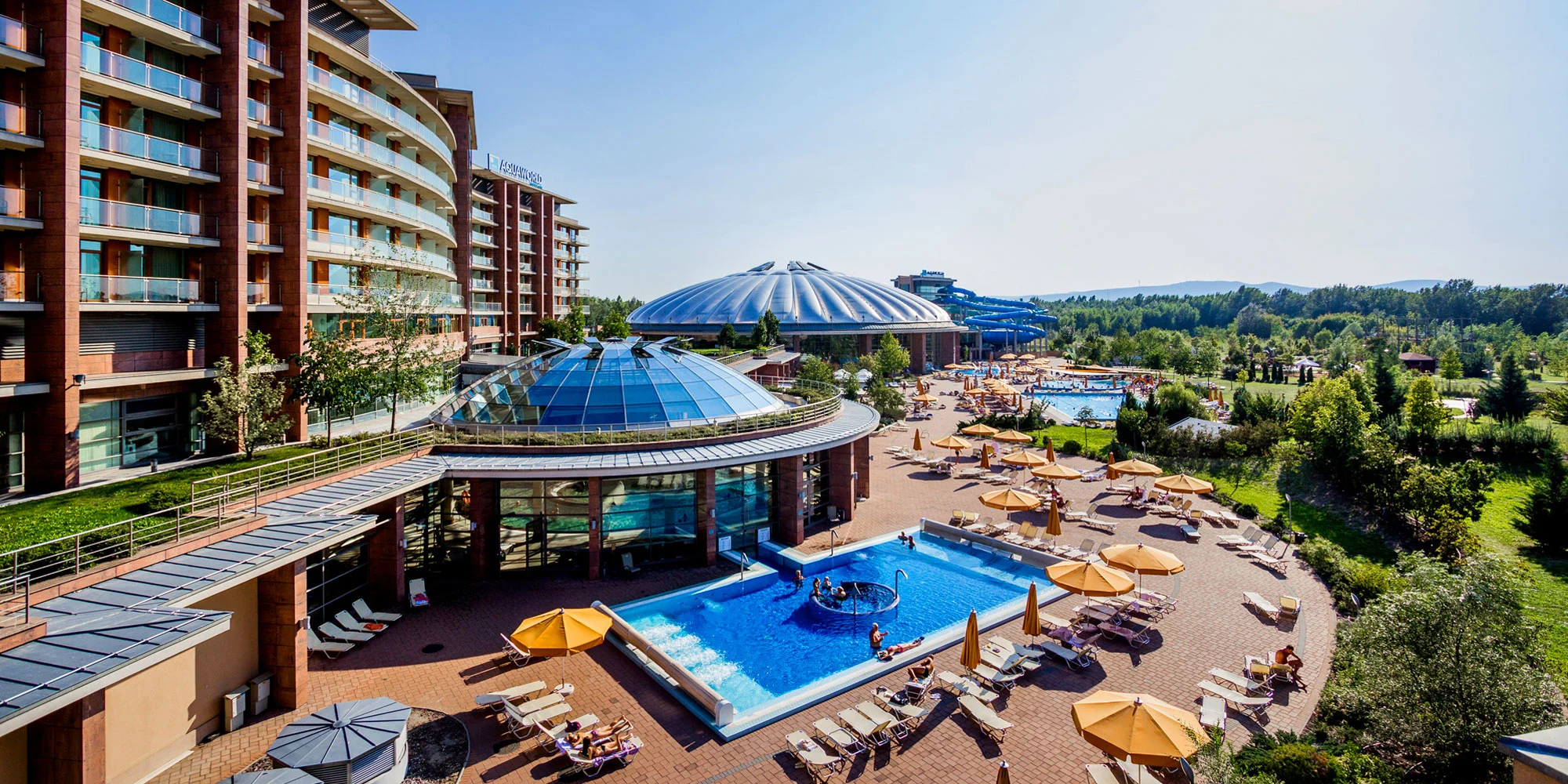 Relax v Budapešti: 4*S hotel, polopenze, obří aquapark a wellness neomezeně, 2 děti až do 13,9 let zdarma