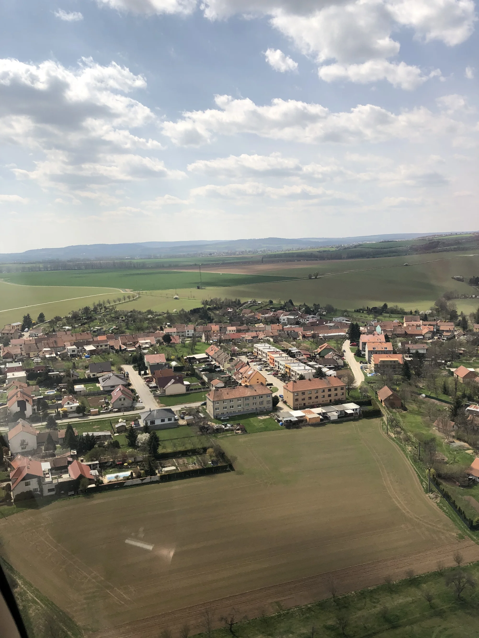 Vyhlídkový let v letadle Cessna 207 nad „zakázanou přehradou“ u Vyškova