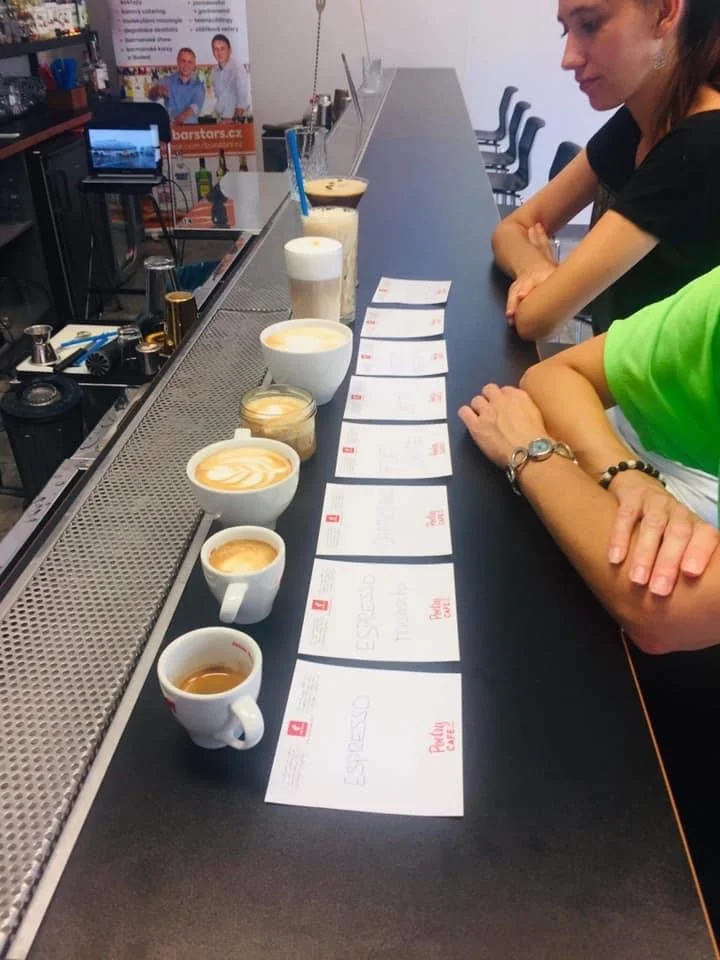 Cupping: zážitková degustace 8 druhů kávy a představení celého procesu