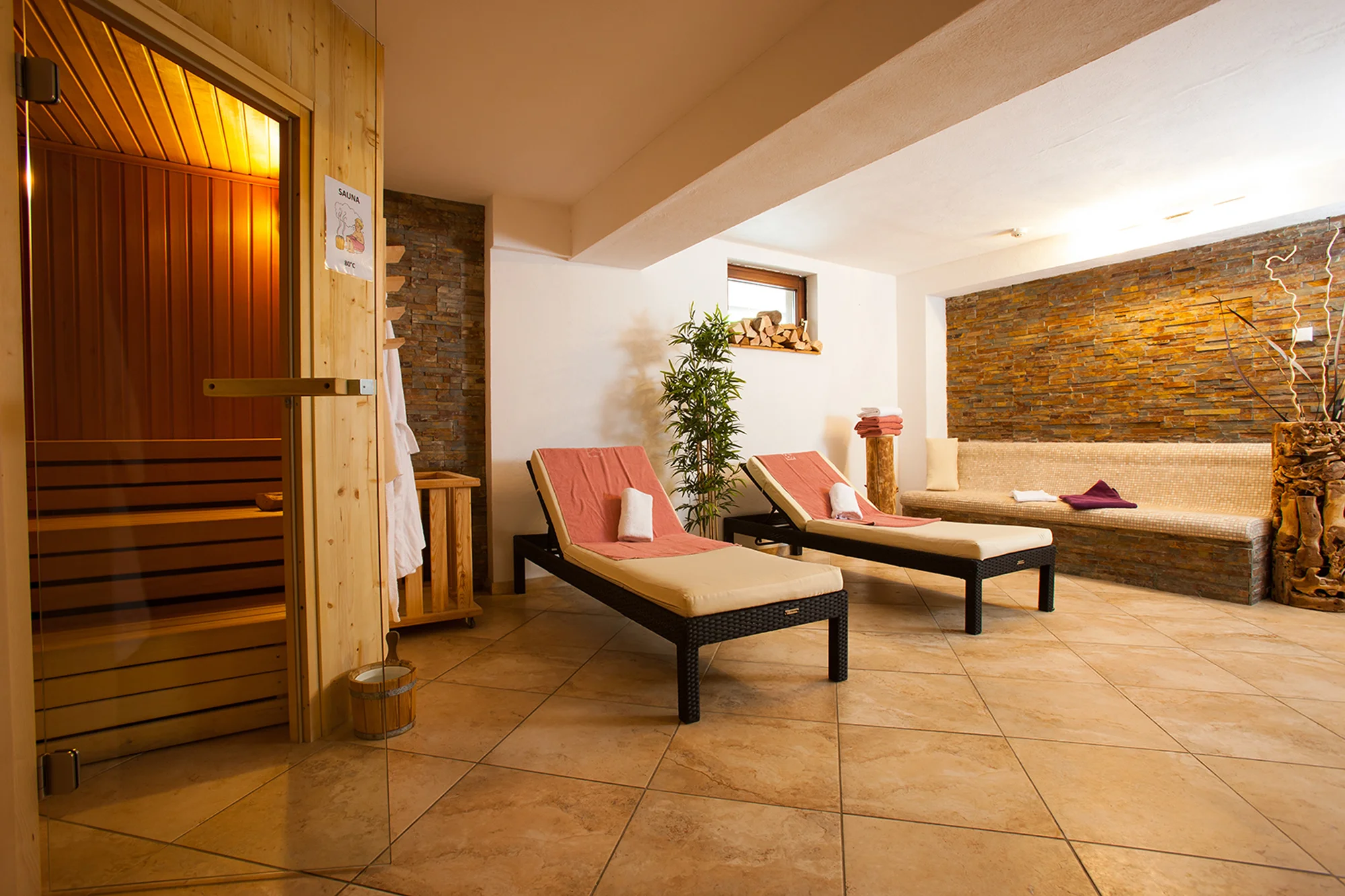 Dovolená v regionu Dachstein: hotel s polopenzí či all inclusive, neomezený wellness, letní karta hosta plná výhod