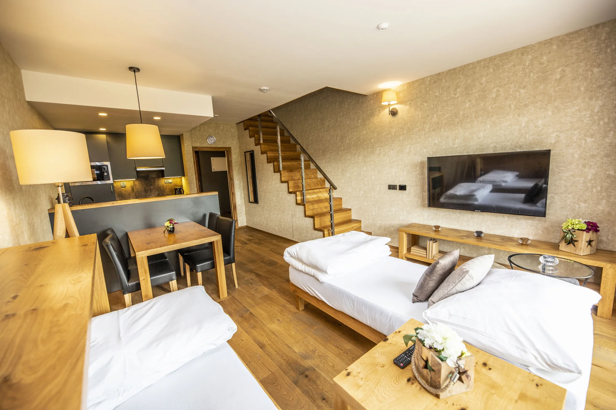 Krásný apartmán u České Lípy: snídaně i wellness a Lužické hory na dohled