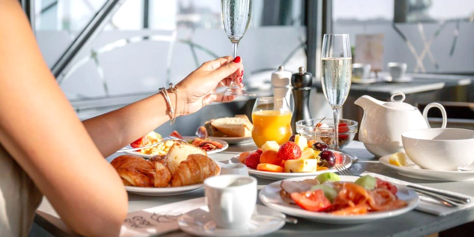 Tančící dům: otevřené vouchery na ubytování i do restaurace v hodnotě až 3000 Kč